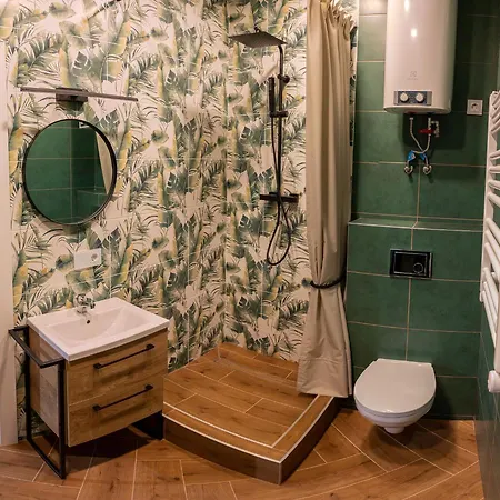 Luxury Monkey * Vilnius